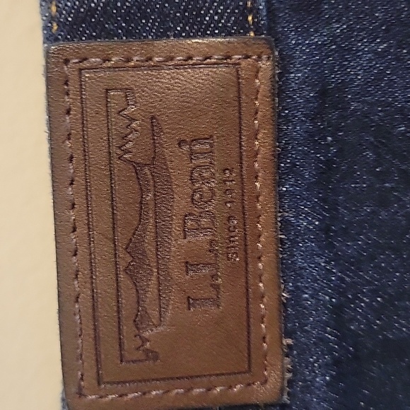 L.L.Bean Mom Jeans - Picture 4 of 7